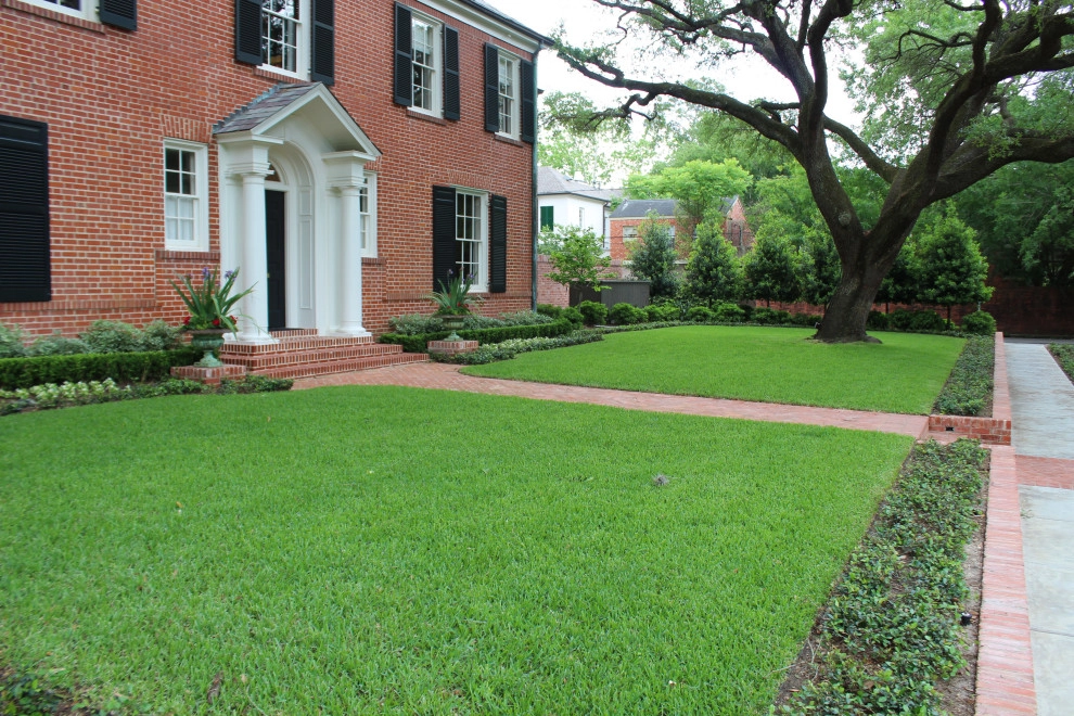 Shadow Lawn Historic Gardens by Moss Landscaping - Photo 9