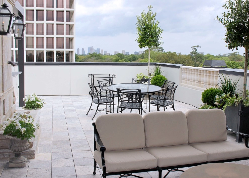 French Contemporary Terrace – River Oaks by Moss Landscaping - Photo 2