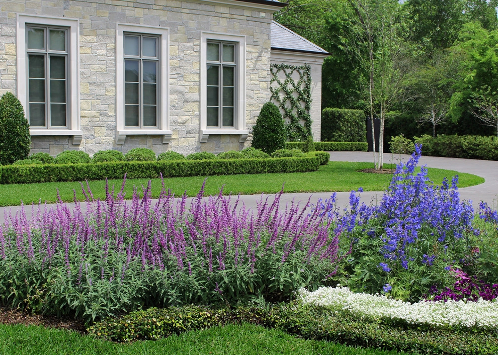 Provincial Estate - Katy by Moss Landscaping - Photo 2
