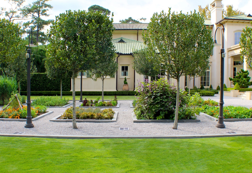 Italian Estate – Memorial by Moss Landscaping - Photo 4