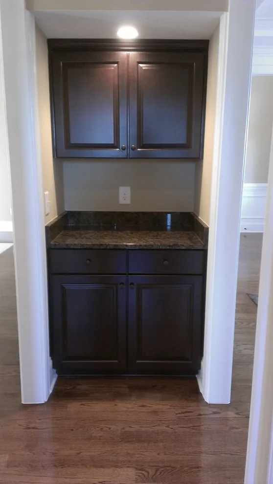 Williamson Road Bespoke Residence by Carolina Custom Homes And Renovations,LLC - Photo 4