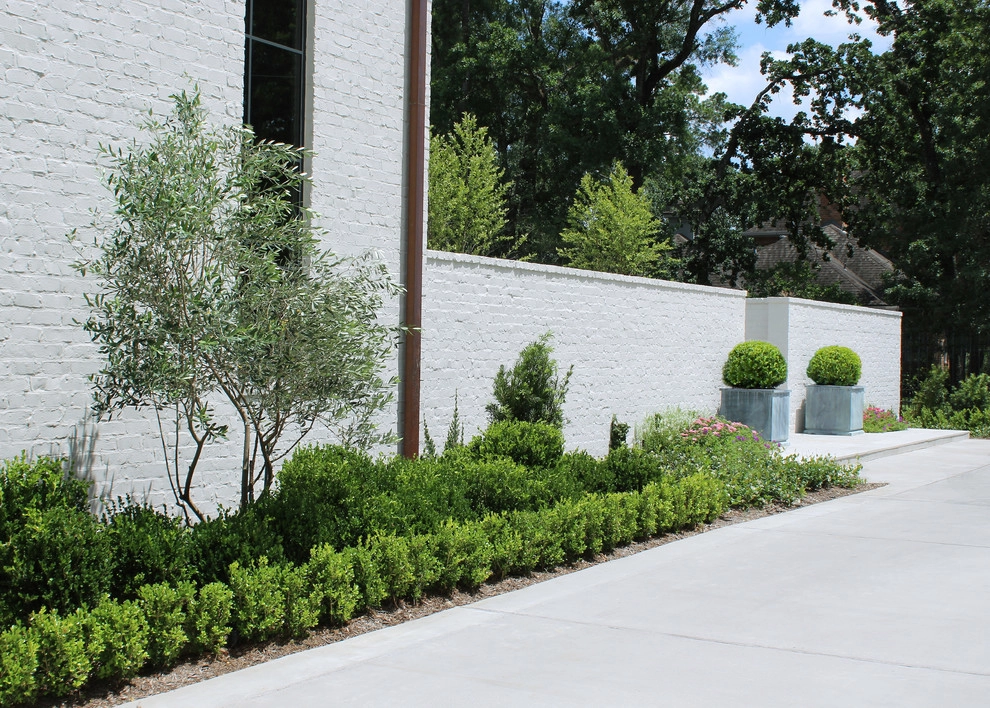 Piney Point Estate Gardens by Moss Landscaping - Photo 4