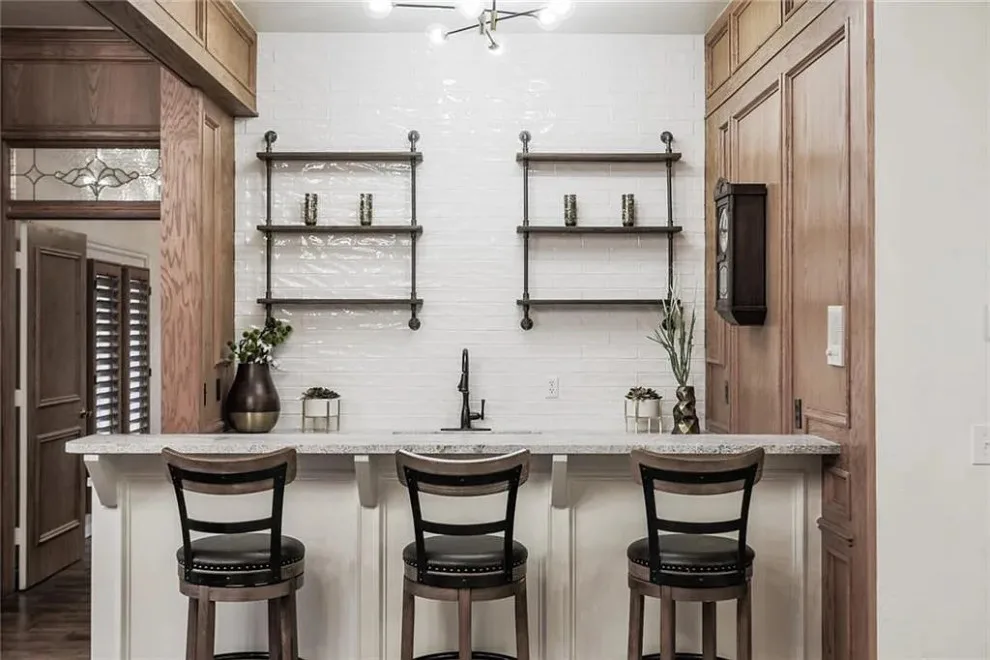 Project 2509 Renovation by J. Poe Construction Inc. - Photo 7