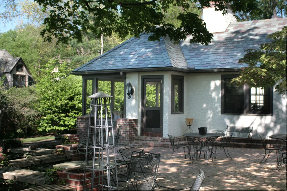 Zecy Home by Hurst Construction, Inc - Photo 6