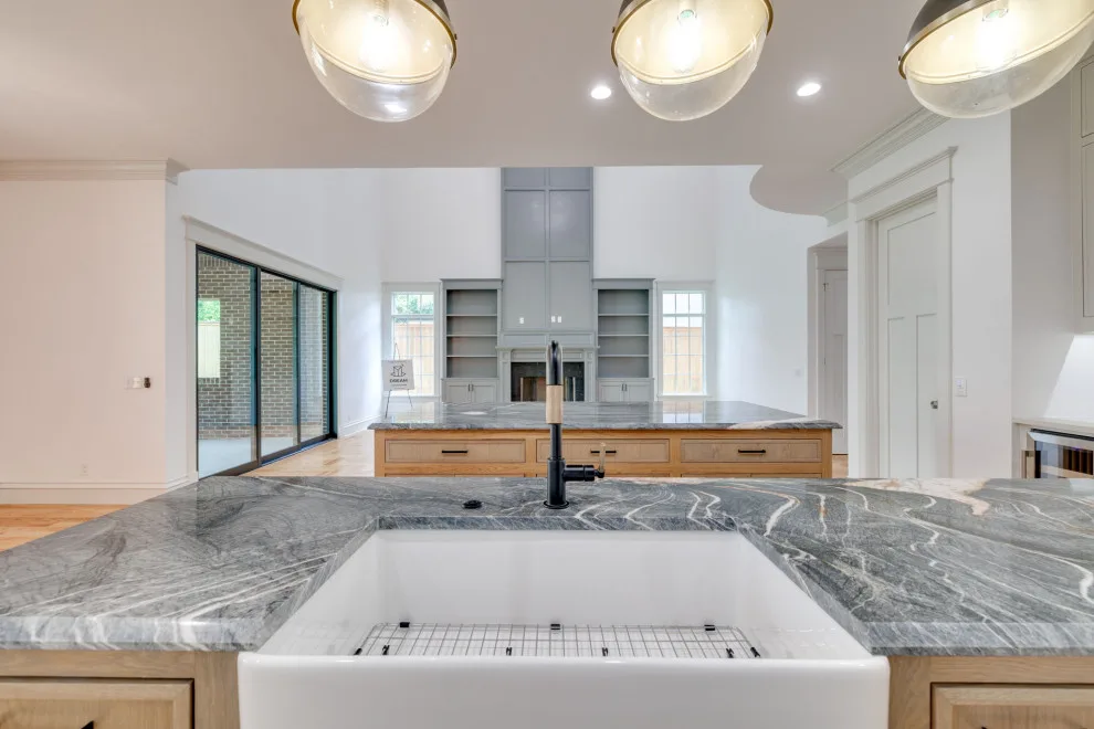 Luxury Construction 1109 by Dream Construction - Photo 31