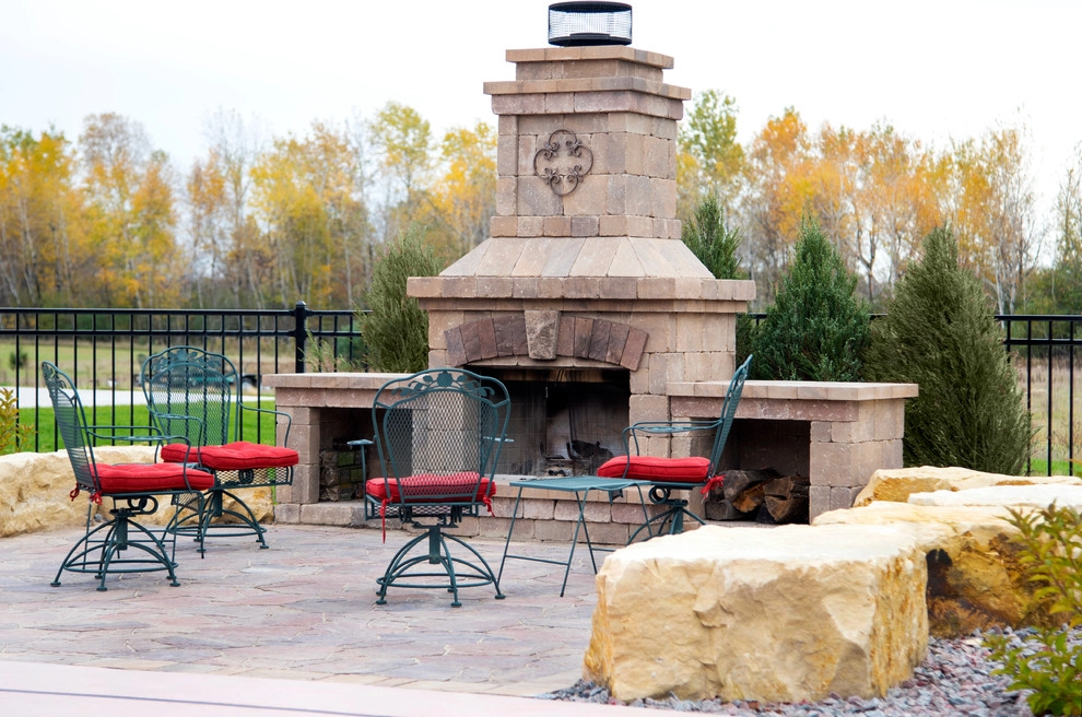 Princeton Pool by MT Carpenter Landscape Inc. - Photo 7