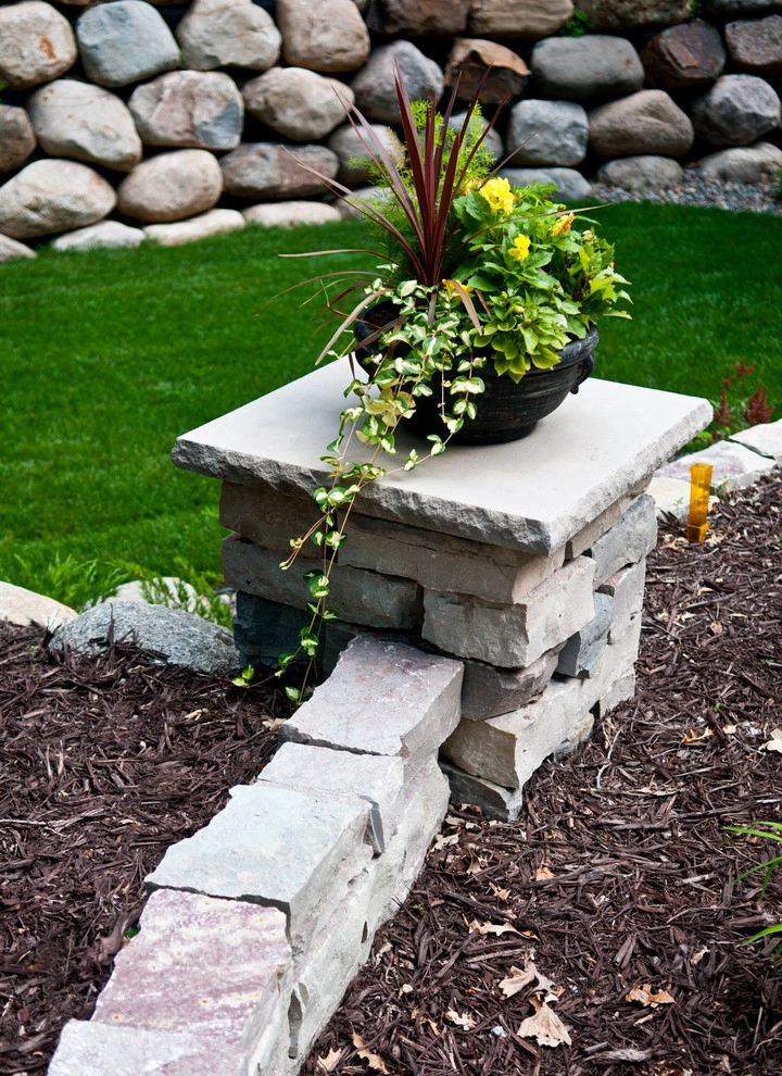 Outdoor Living by MT Carpenter Landscape Inc. - Photo 2