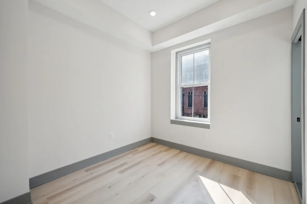 Twelfth Avenue by Ken Group LLC - Photo 6
