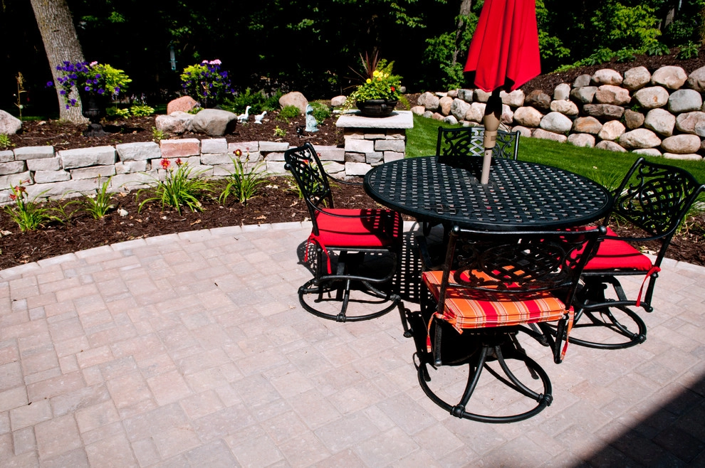 Outdoor Living by MT Carpenter Landscape Inc. - Photo 3