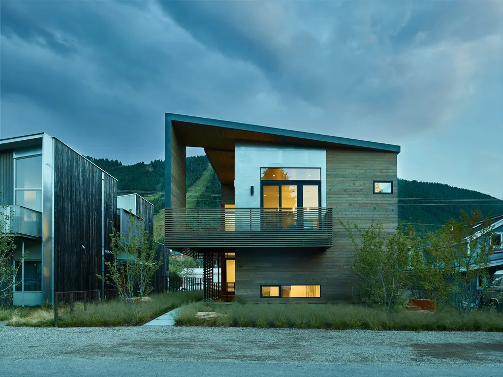 Modern West Hansen Residence by New West Building Company - Photo 2