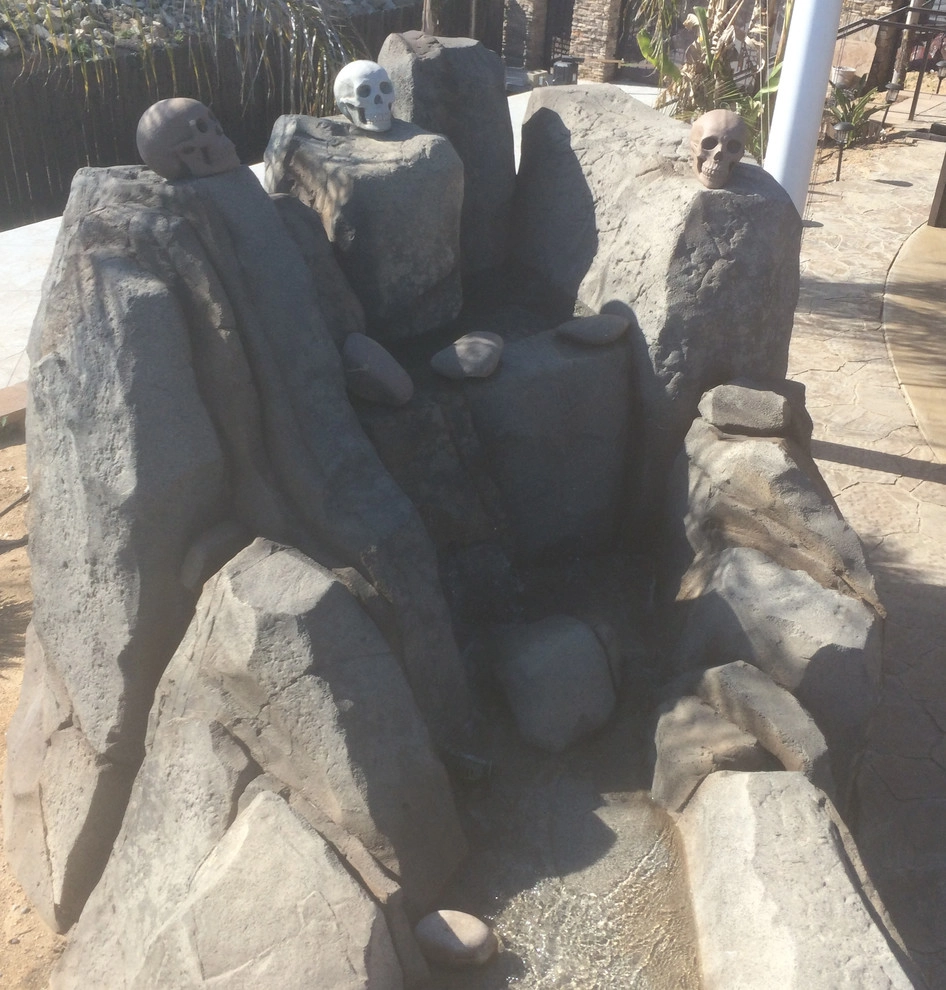 Rustic Theme - Rock Pool, Spa, Grotto, Bridge & Stream by My Garden: Landscape Design By Wayne - Photo 32