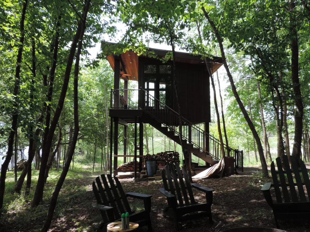 16-foot by 16-foot Treehouse by Master Builders Of West Central Minnesota, Inc. - Photo 8