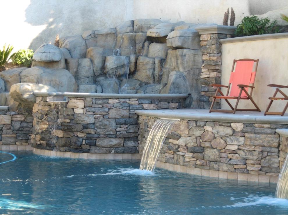 Mediterranean Theme - Pool, Spa & Waterfall by My Garden: Landscape Design By Wayne - Photo 2