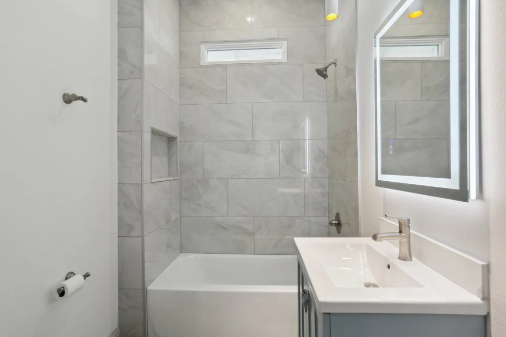 One Six Fifty-Six North Miro by MGI Construction - Photo 13