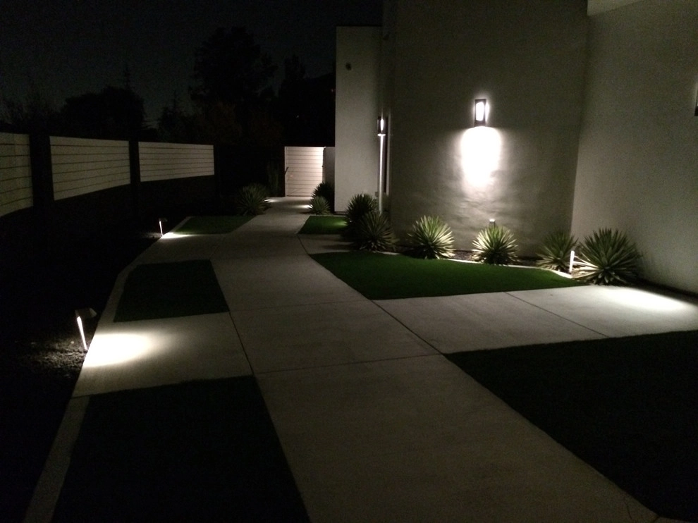 Modern Contemporary Theme, Yorba Linda by My Garden: Landscape Design By Wayne - Photo 4