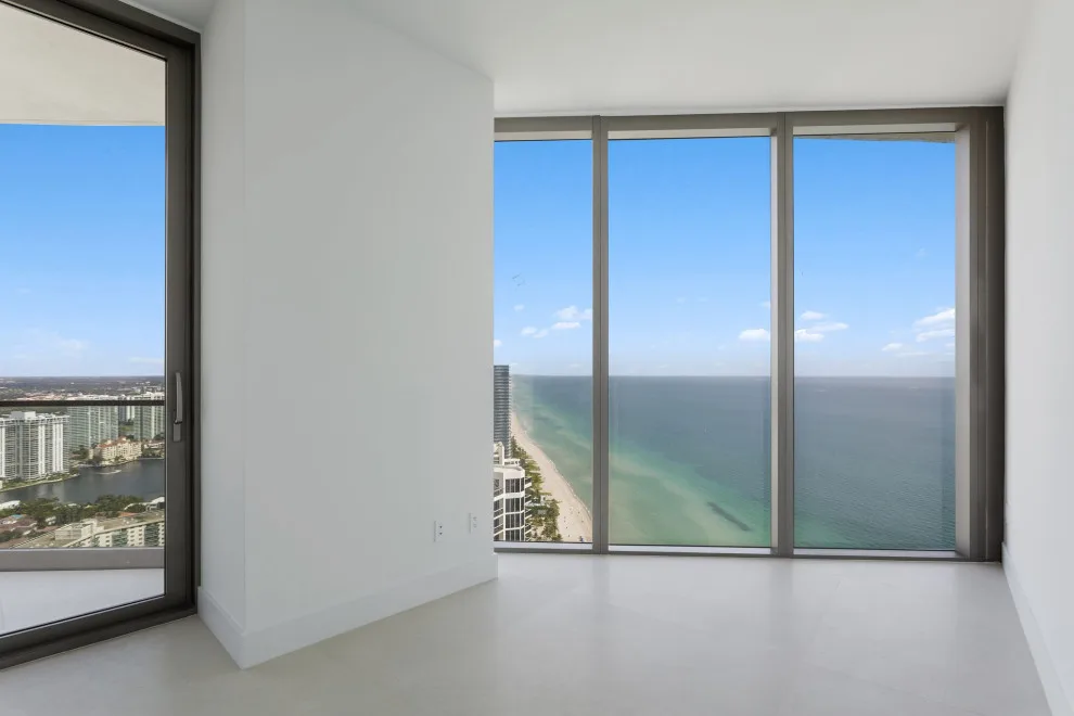 Collins Avenue 18975 by TVI Construction, Corp - Photo 11