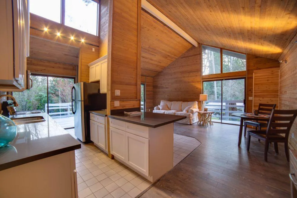 Interior Design by 7 Arts Construction - Photo 3