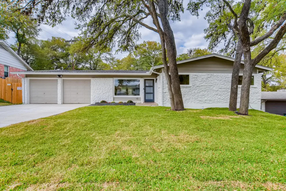 1963 Comfortable Renovation by AGC Home Remodeling - Photo 5