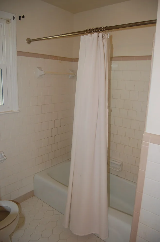 1986 Classic Lake Cottage Renovation by Joe M. Staub Building Group, Inc. - Photo 11