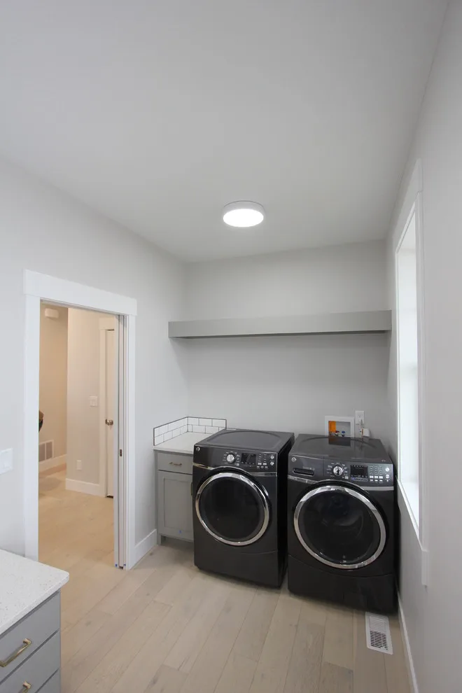 Nineteen Ninety-Four Mariah by Satterfield Realty & Development, Inc. - Photo 3