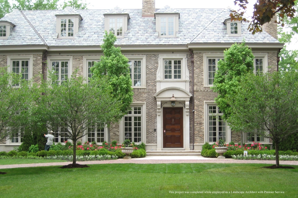 4th St. Residence - Hinsdale, IL by Myers + Co. Landscape Architecture - Photo 7