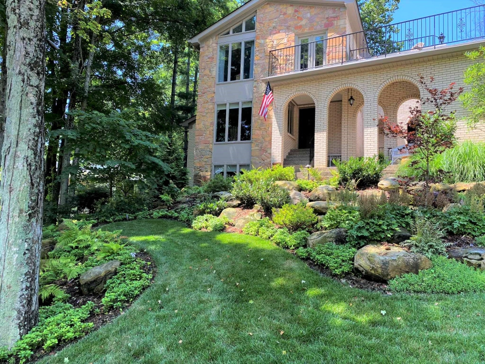 Round Ridge Road Residence by Myers + Co. Landscape Architecture - Photo 2