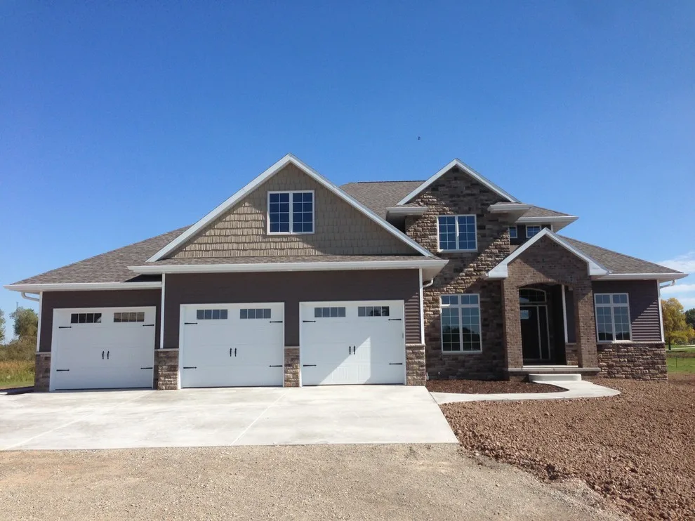 Autumn 2014 Showcase Residence by Puyleart Brothers Construction, LLC - Photo 16