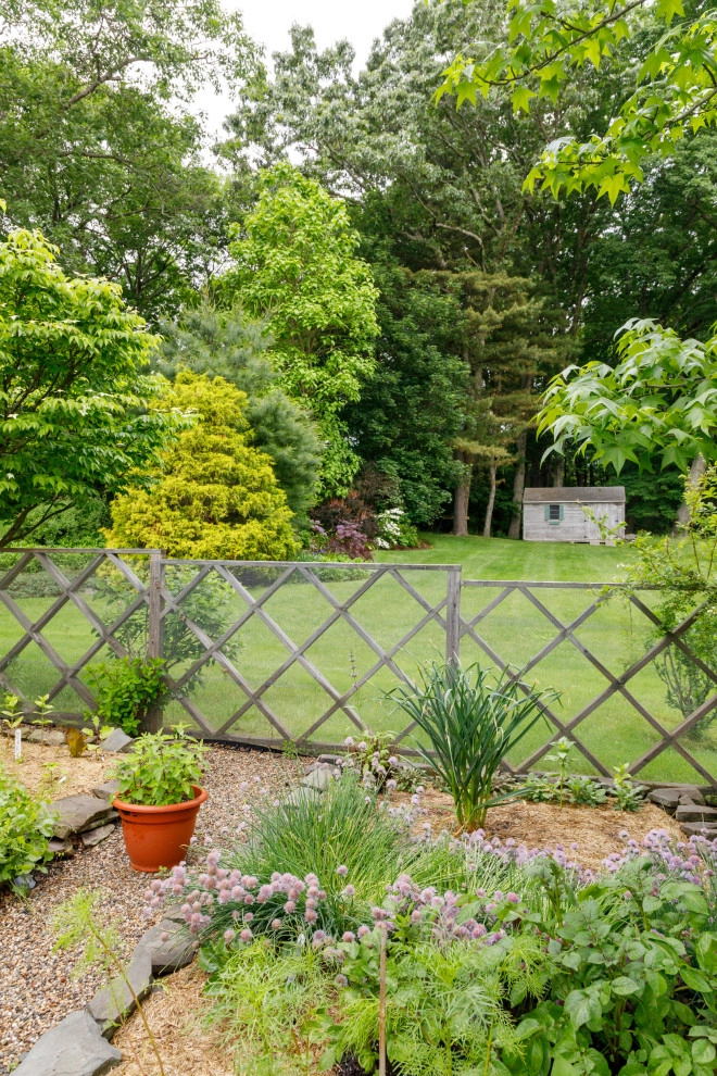 Mature Garden by Natalie DeNormandie - Photo 13