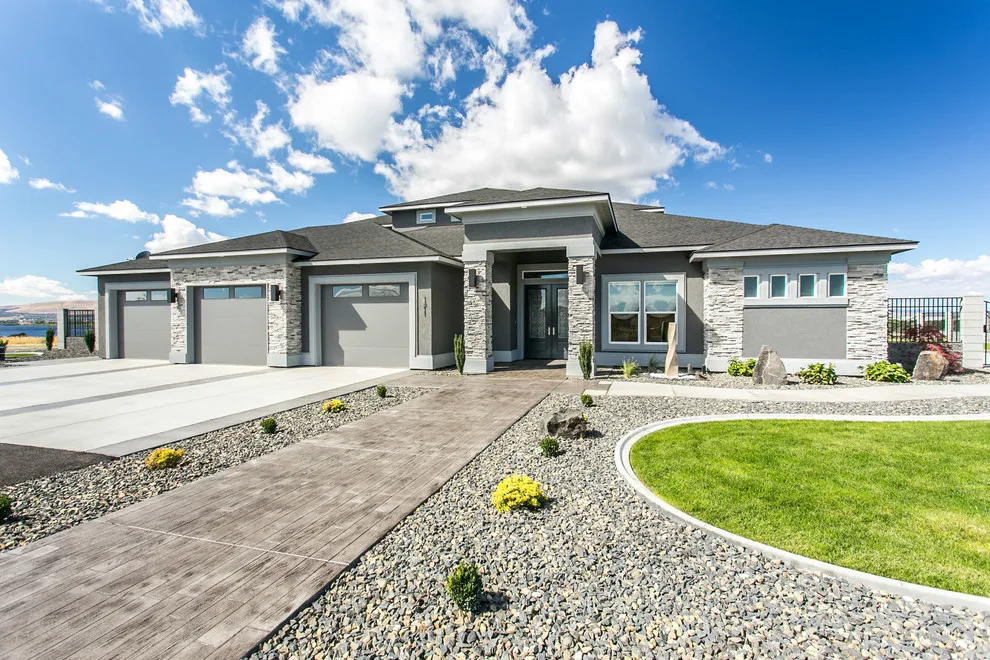 2016 Prodigy Showcase Home by Century 21 Tri-Cities - Photo 34
