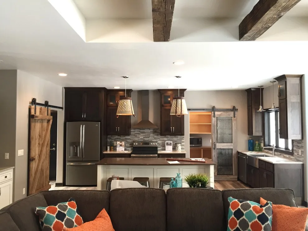 Spring Showcase 2016 Home by Puyleart Brothers Construction, LLC - Photo 13