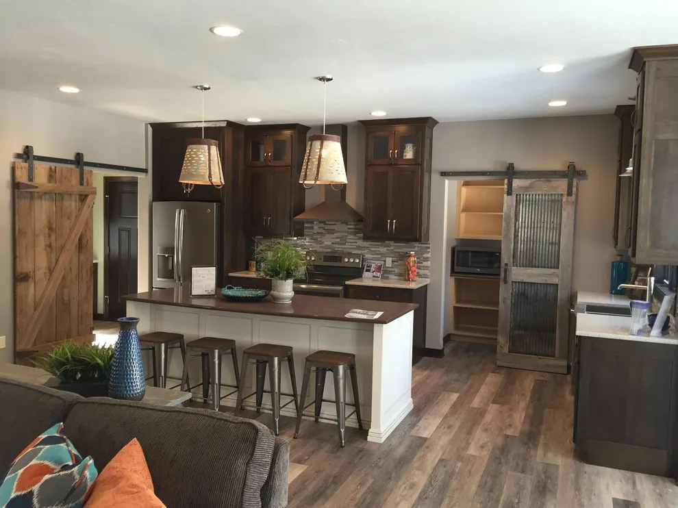 Spring Showcase 2016 Home by Puyleart Brothers Construction, LLC - Photo 19