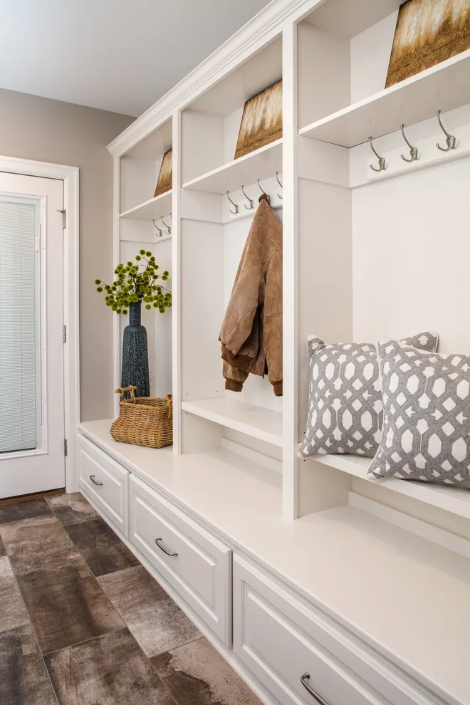 2017 NARI Renovated Home Showcase by Sanwick Remodeling Contractors - Photo 15