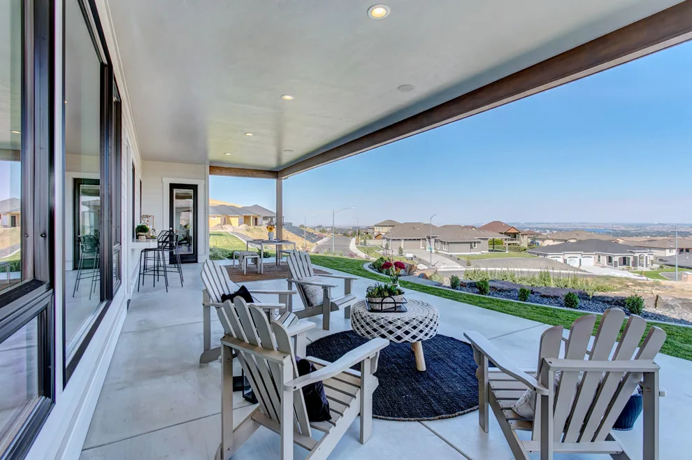 2018 Pahlisch Showcase Home by Century 21 Tri-Cities - Photo 30