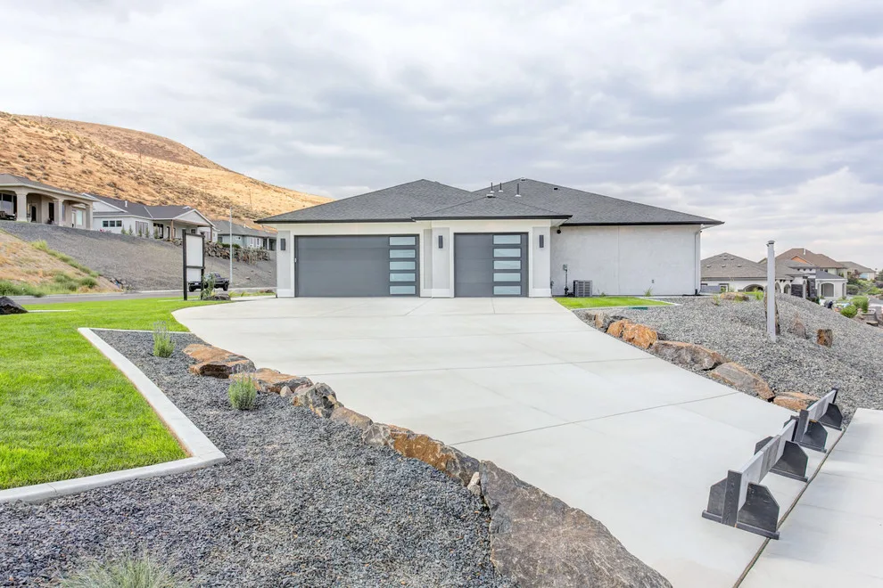 2018 Prodigy Showcase Residence by Century 21 Tri-Cities - Photo 24