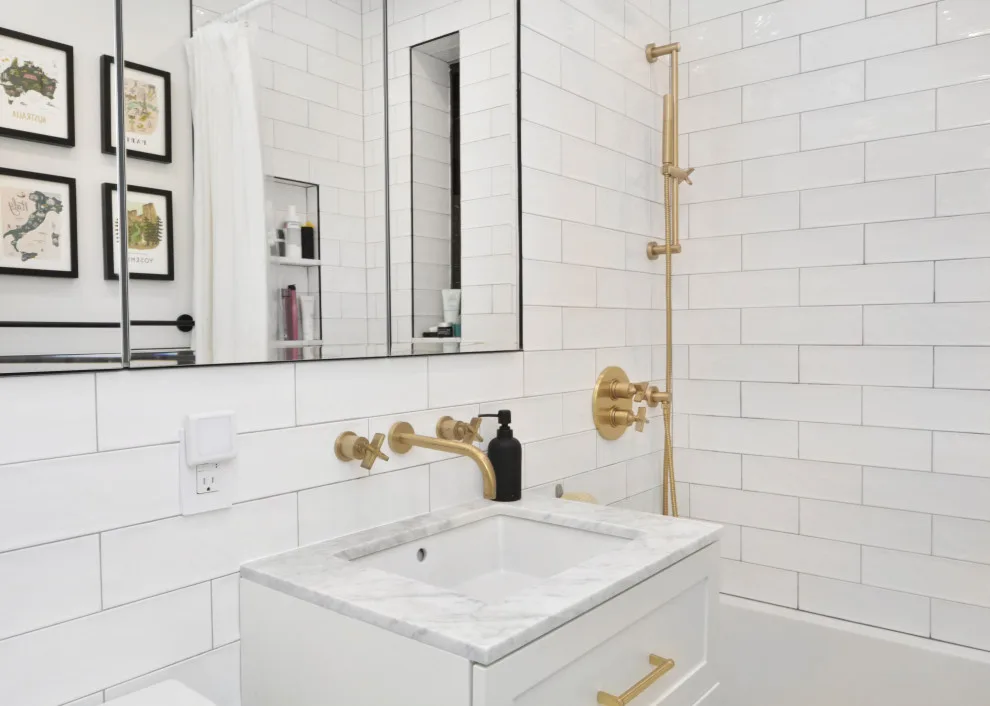 Two Hundred Ten West Twenty-First Street by Po Design Creation Corp - Photo 3