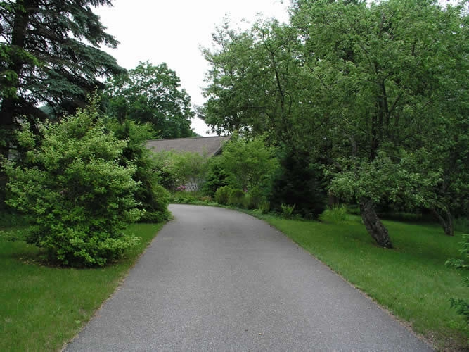 Entryways by Native Landscapes Inc - Photo 2