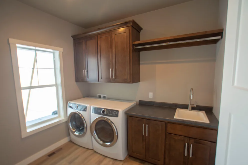 Spring Showcase 2019: 3-Bedroom Ranch by C & C Custom Builders - Photo 10