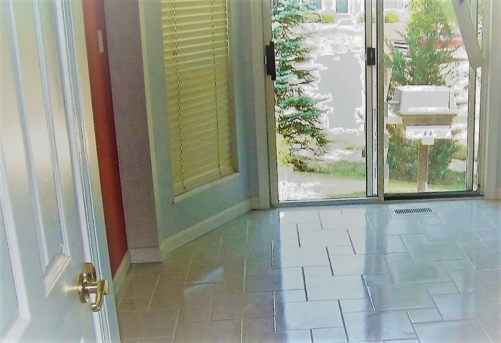 Flooring Projects by Patterson Daryl L Inc - Photo 3