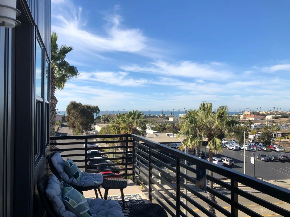 Three-Story Lofts with Rooftop Decks in Oceanside by Dan Ryan Construction Co. - Photo 9