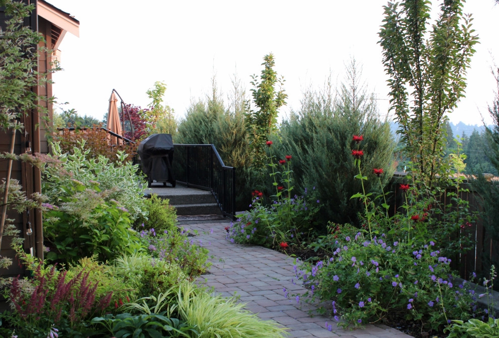 Bothell - Backyard Retreat by Natural Greenscapes LLC - Photo 3