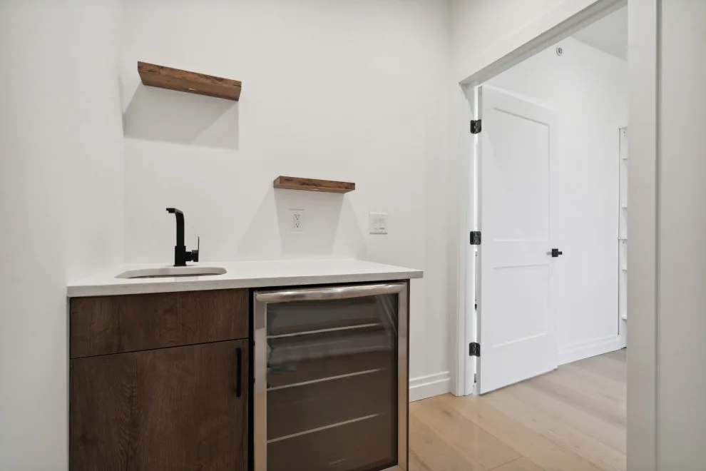 31st Avenue by Ken Group LLC - Photo 15