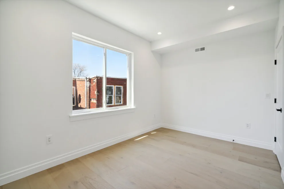 31st Avenue by Ken Group LLC - Photo 21