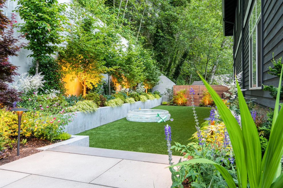 Mercer Island - Layered Planting Design by Natural Greenscapes LLC - Photo 7