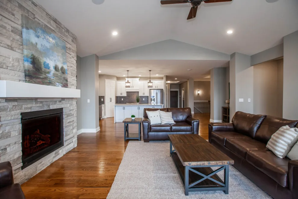 3426 Pinehurst Circle by The Carson Company - Photo 3