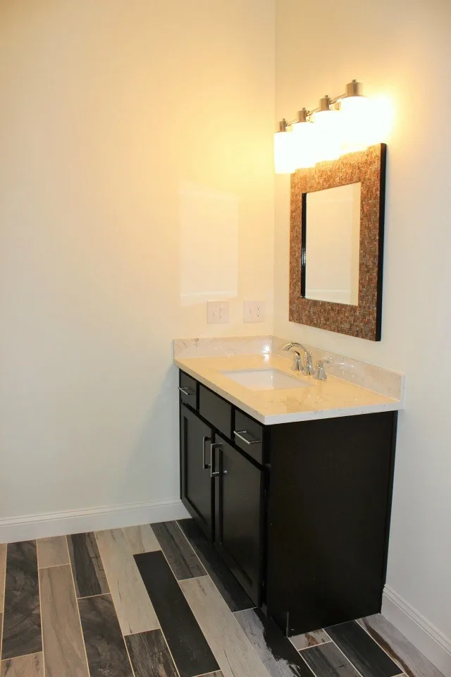 Coastal Contemporary by Level Craft Construction - Photo 2