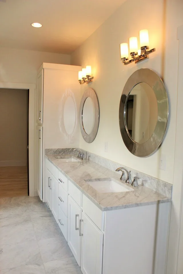 Coastal Contemporary by Level Craft Construction - Photo 9