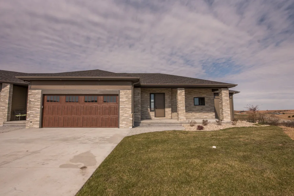 3515 Pinehurst Circle by The Carson Company - Photo 2