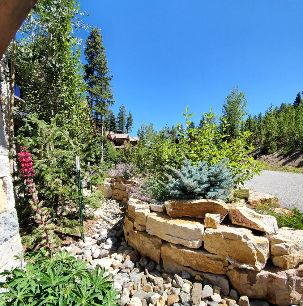 Design - Build Landscape Glenwild by Neils Lunceford, Inc. - Photo 5