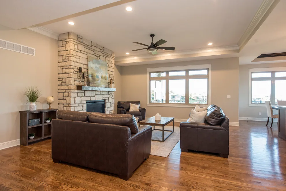 5212 Grand Luxury Drive by The Carson Company - Photo 2
