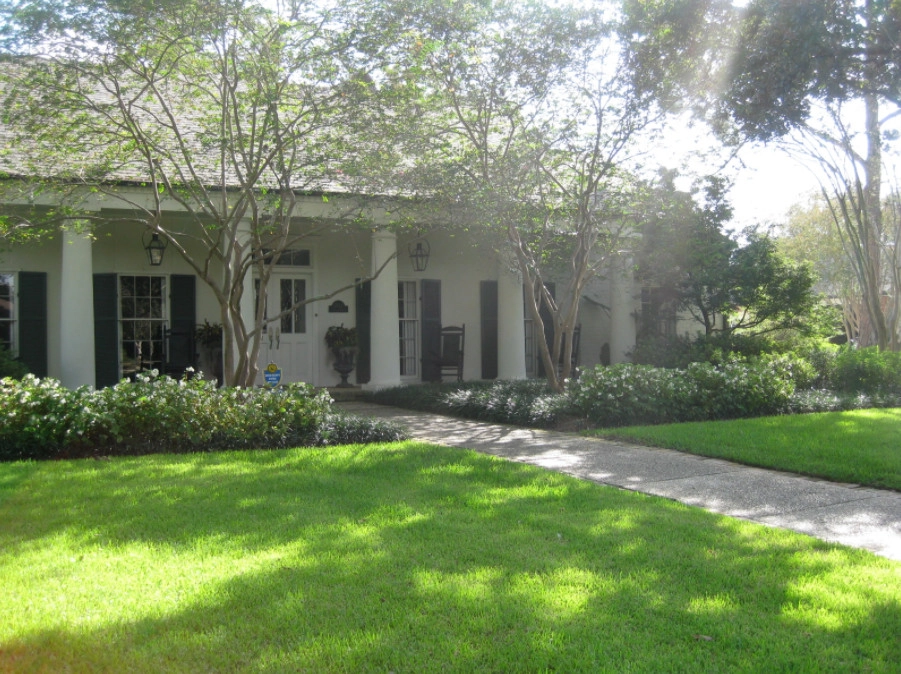 Bocage Boulevard 2 by Newton Landscape Group - Photo 2
